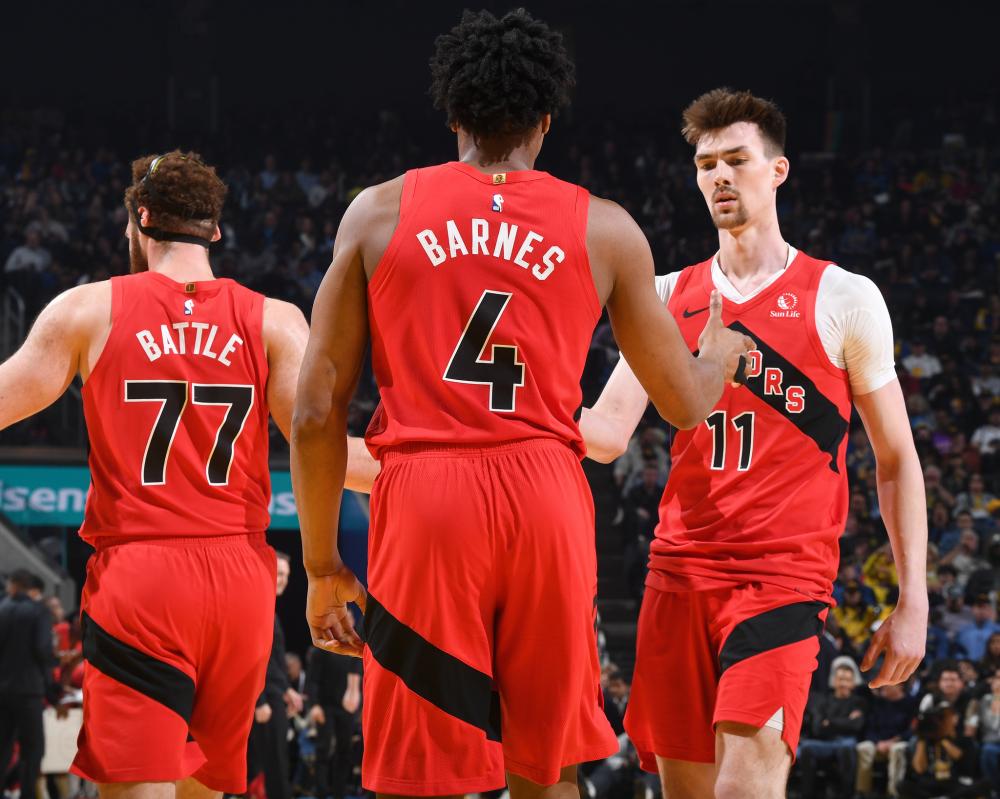 相对于此 相对于此